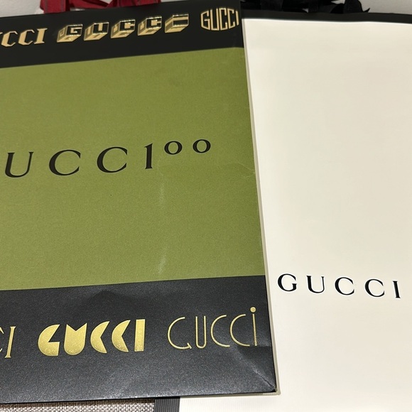 GUCCI SHOPPING BAGS. ( 2). - Picture 8 of 10